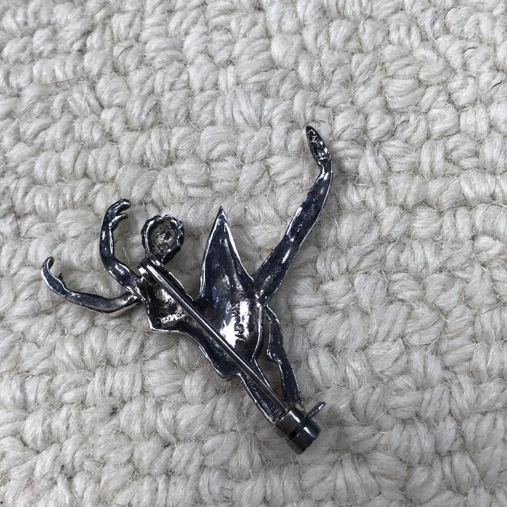Ballet Dancer Pin - Picture 3 of 3